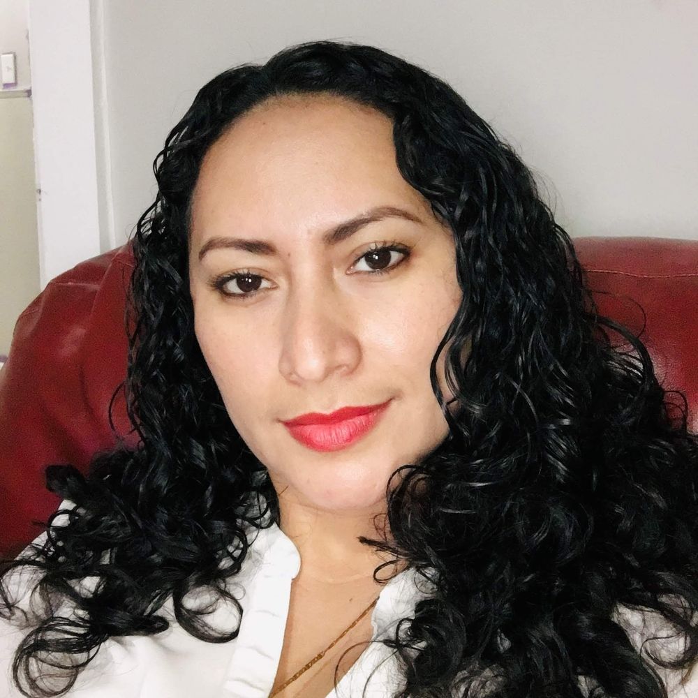 Meet your Posher, Veronica